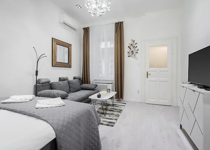 Stellar Dwell Budapest